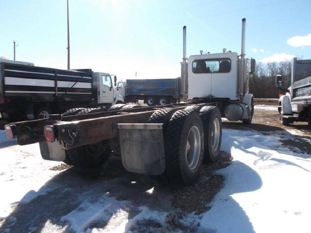 Image #3 (2003 PETERBILT 357 T/A CAB & CHASSIS TRUCK)